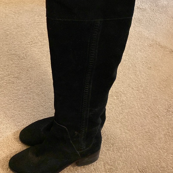 Vince Camuto Kochelda Over the Knee Boot Black Suede Size 8 1/2 - Picture 4 of 10
